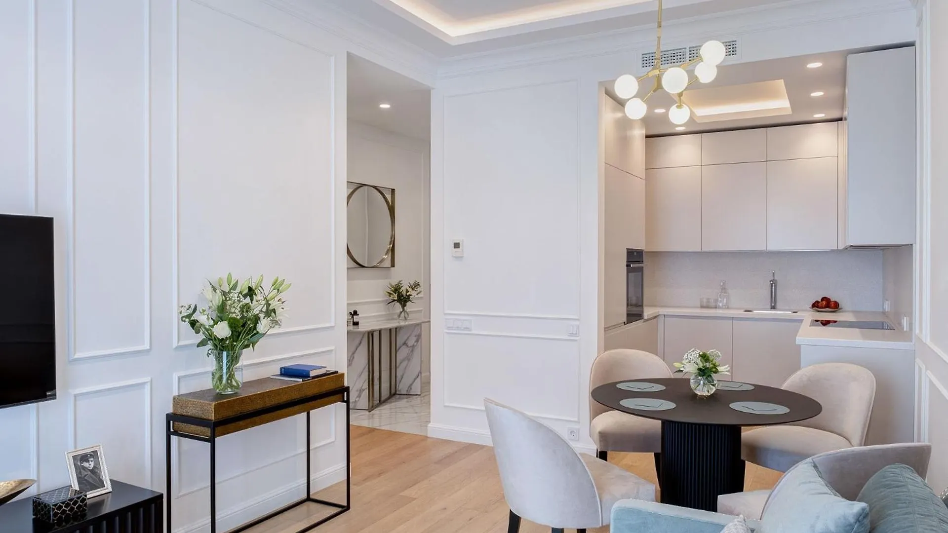 L' Ambrogino Apartments Stylish Milan